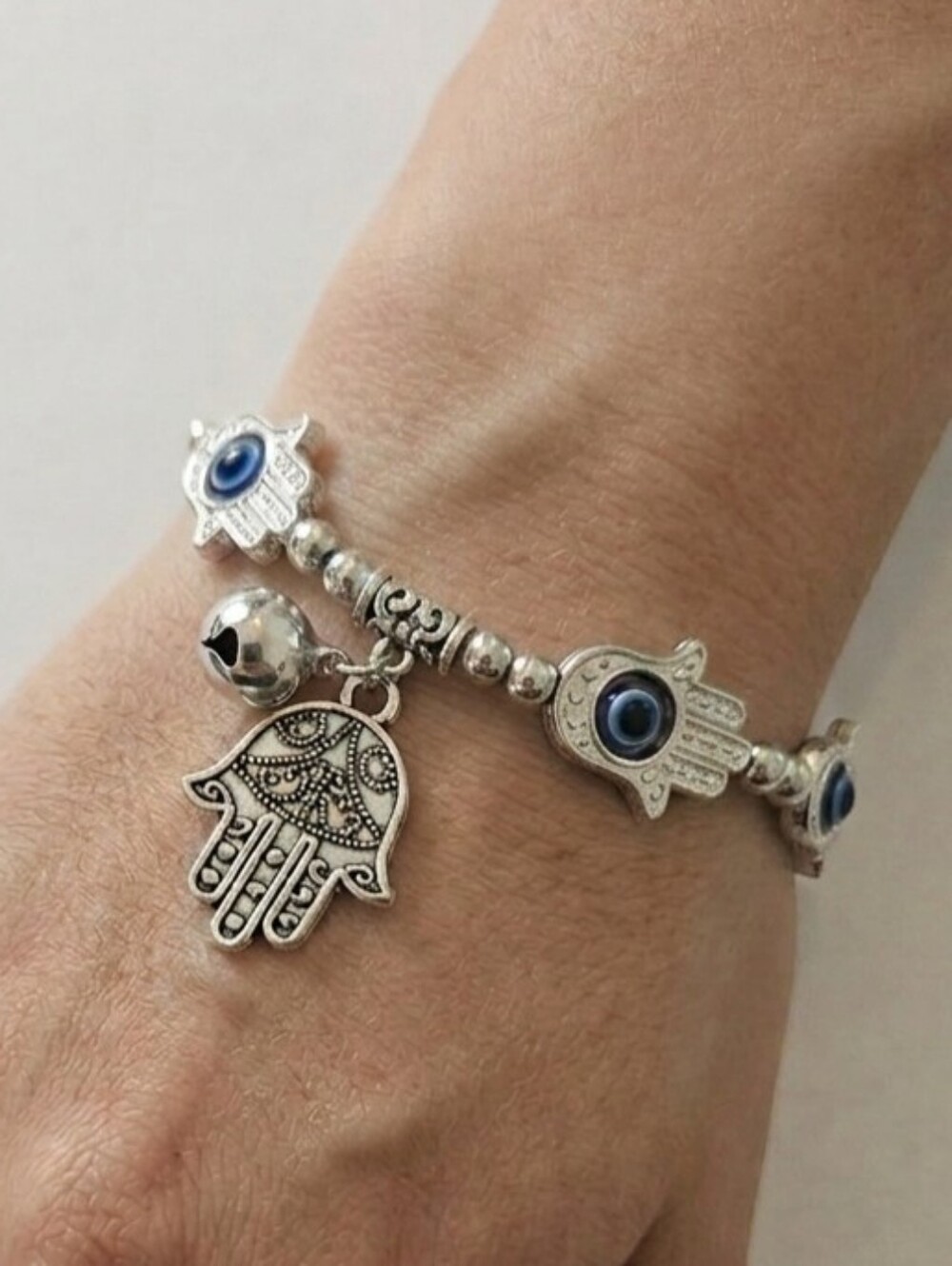 NWT Silver Hamsa Bracelet with Blue Evil Eye Charm Feminine Bohemian Preppy